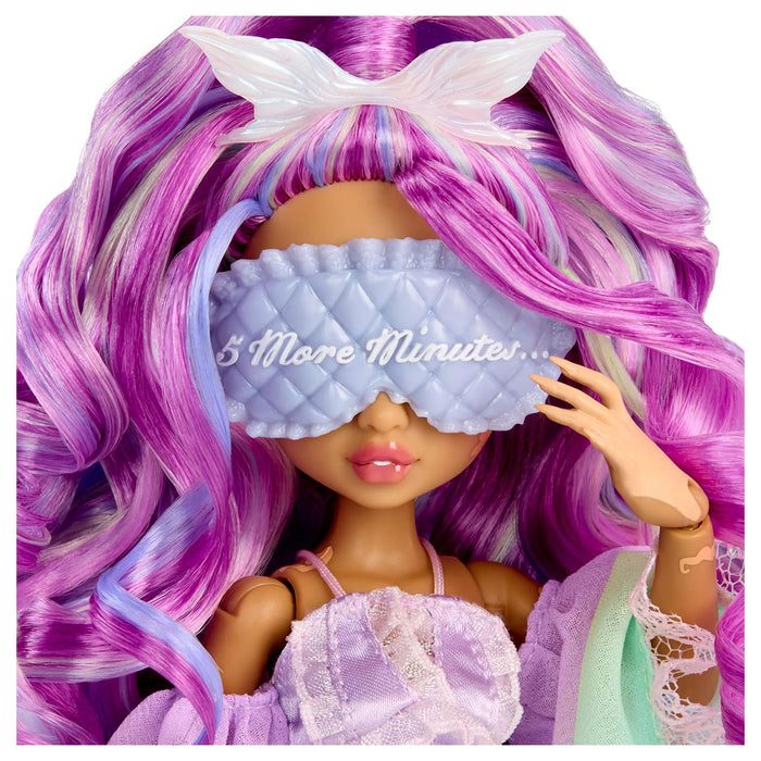 Mirror Mi Luna Skye Fashion Doll