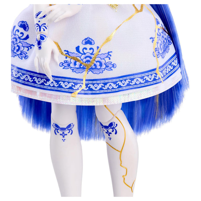 Mirror Mi Suki Goldpetal Fashion Doll 