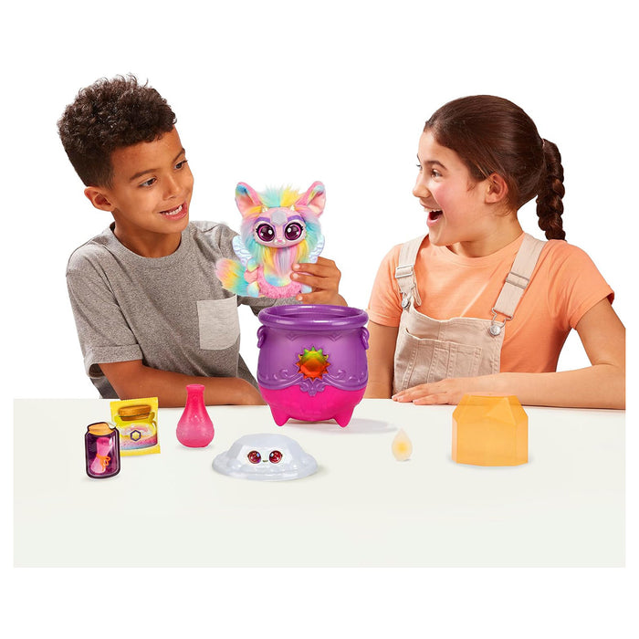 Magic Mixies Magical Gem Surprise Cauldron S4 (styles vary)