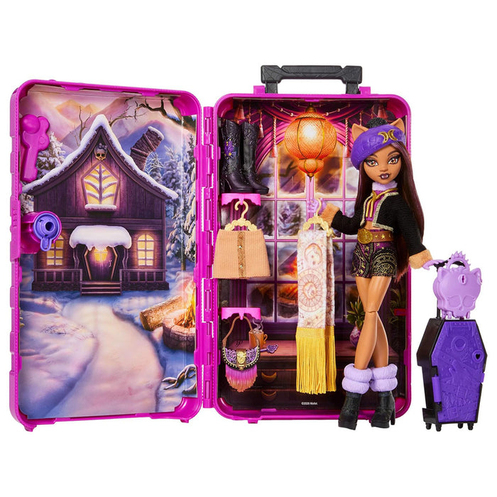 Monster High Skulltimate Secrets Clawdeen Wolf Doll Set