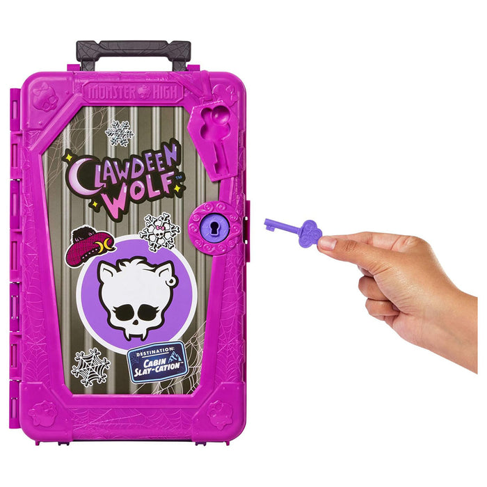 Monster High Skulltimate Secrets Clawdeen Wolf Doll Set