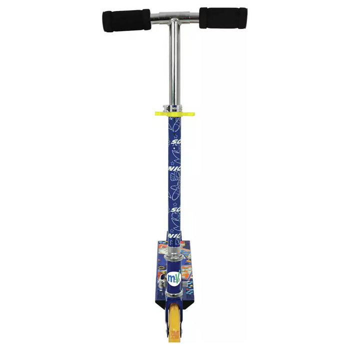 Sonic In-Line Scooter with Light Up Wheels