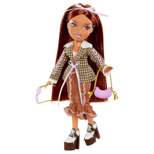 Bratz Stylin' Yasmin Doll with T-Shirt