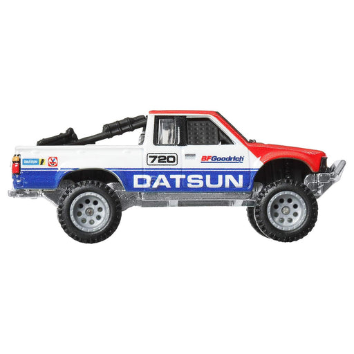 Hot Wheels Premium Car Culture Terra Trek: Datsun King Cab Baja Custom Car (3/5)