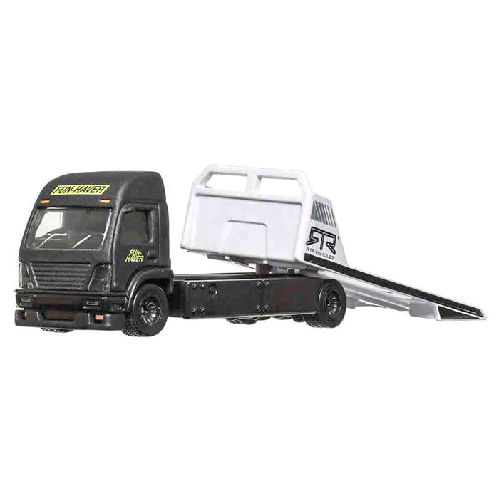 Hot Wheels Car Culture: Team Transport: '23 Ford Mustang RTR Spec 5 with Aero Lift