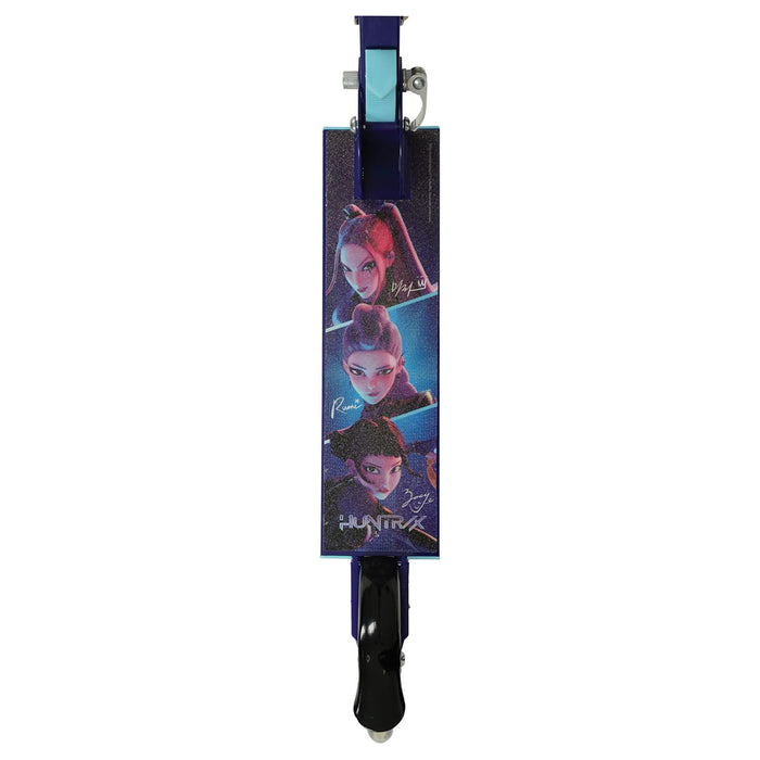 K-POP Demon Hunters Huntr/X Takedown In-Line Scooter with Light Up Wheels