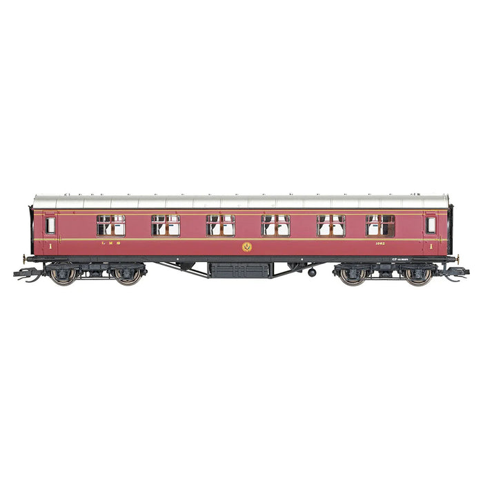 Hornby TT:120 LMS 57' Corridor First 1062