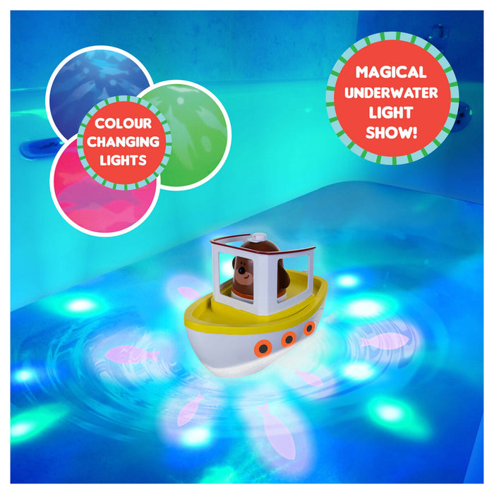 Hey Duggee Duggee's Light Show River Boat Bath Toy