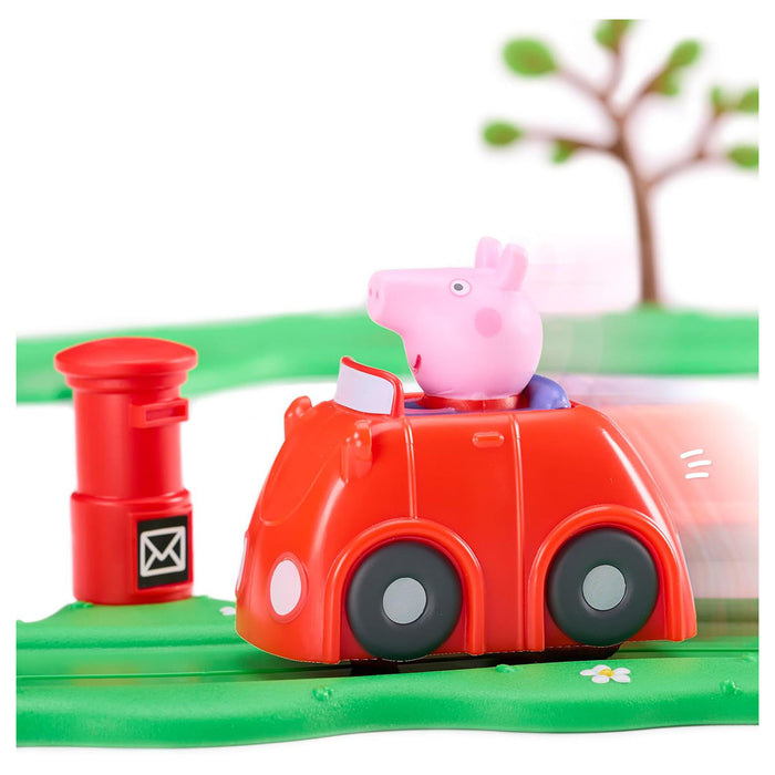  Peppa Pig Whizz-Around Peppa's Little Red Car Set