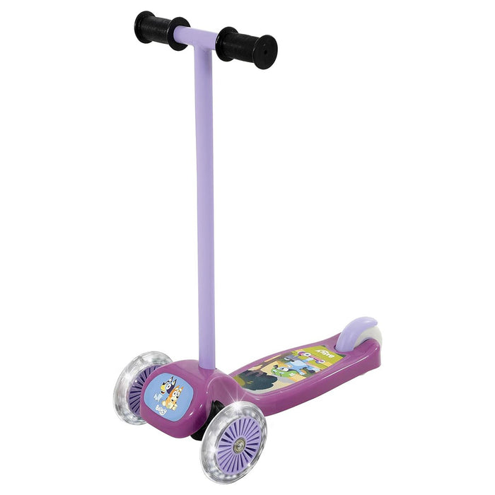 Bluey Tilt 'n' Turn Scooter with Lights