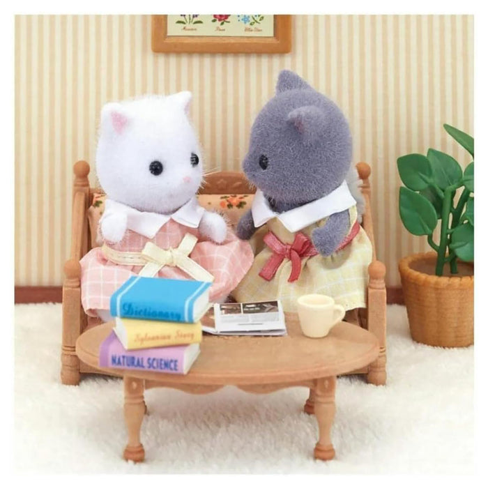 Sylvanian Families Persian Cat Family