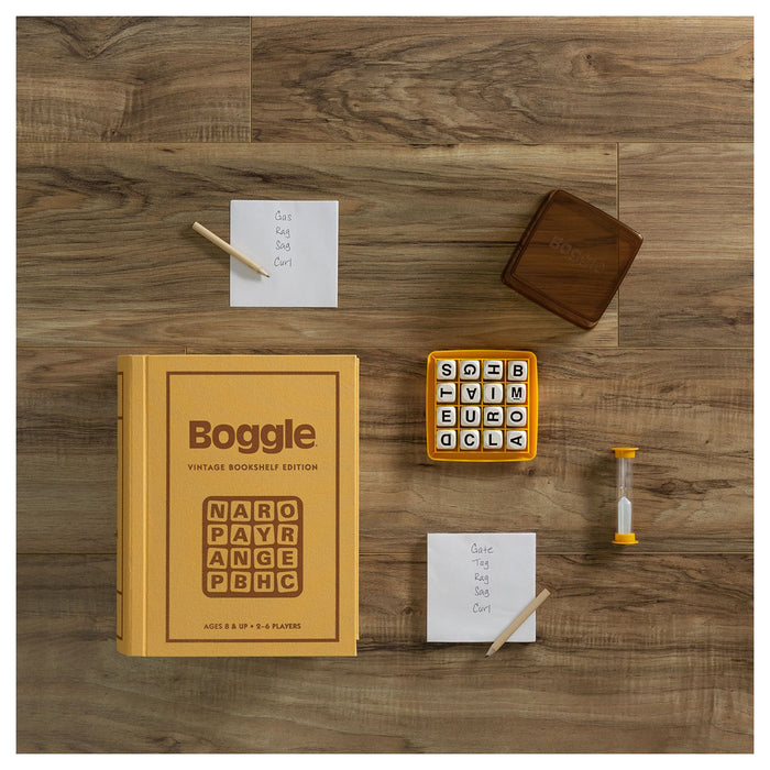 Boggle Vintage Bookshelf Edition Game