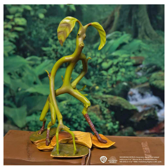 Fantastic Beasts Bowtruckle Bendable & Poseable Figure