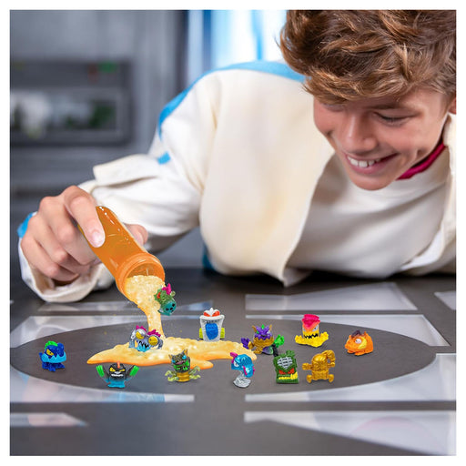 MrBeast Lab Swarms Mega Lab Pack Atomic Series Night Fright Panther