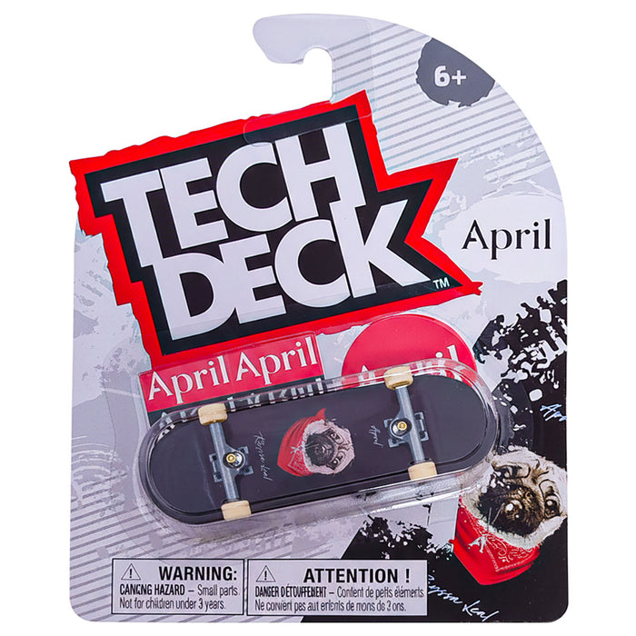 Tech Deck April Rayssa Leal Pug Fingerboard 96mm