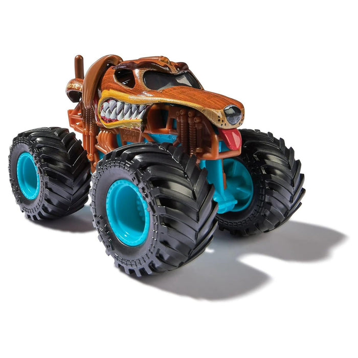 Monster Jam Monster Mutt Ruff Crowd Truck