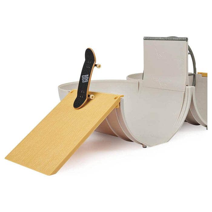 Tech Deck Transforming Pipelines Modular Skatepark Fingerboard Playset