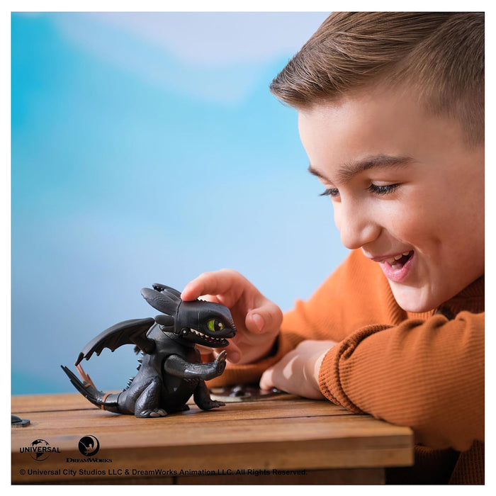 How to Train Your Dragon: Roaring Minis Toothless Interactive Figure