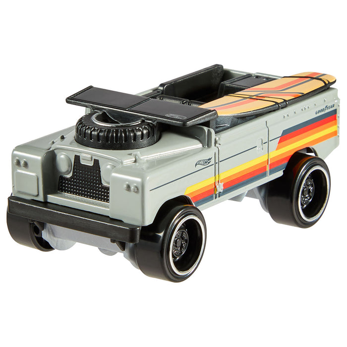 Hot Wheels XL 1966 Land Rover Series II Die-Cast Vehicle
