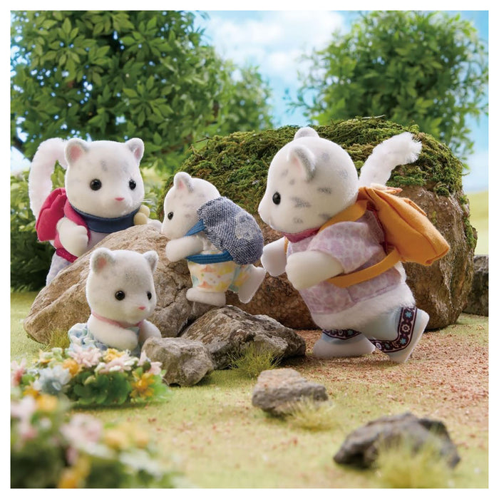 Sylvanian Families Snow Leopard Family Playset