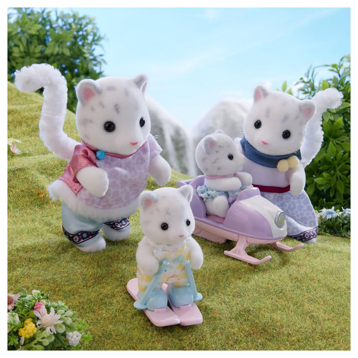 Sylvanian Families Snow Leopard Family Playset