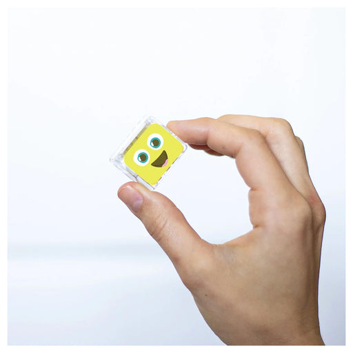 Glo Pals Water-Activated Light-Up Cubes Alex (4 Pack)