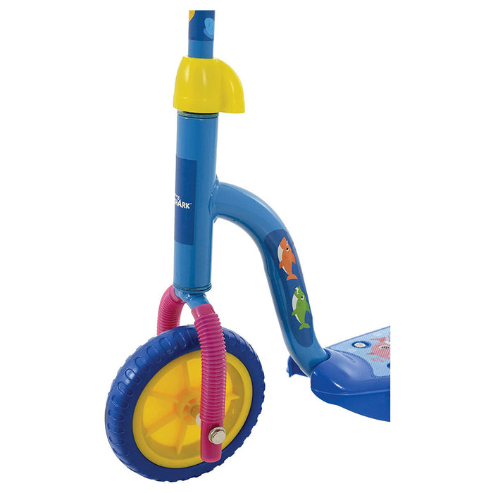 Baby Shark Music & Lights Tri Scooter