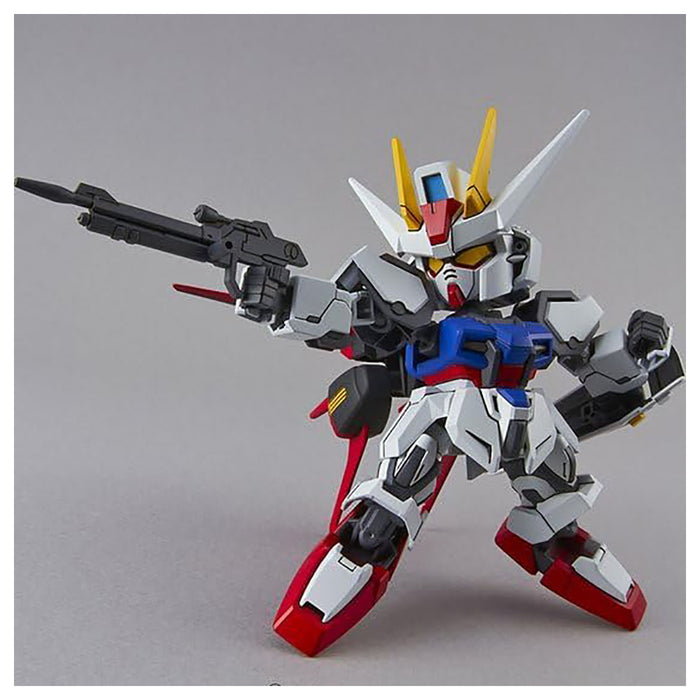 SD Gundam EX Standard Ailes Strike Gundam Model Kit