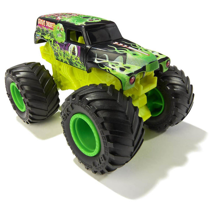 Monster Jam Smash & Bash Grave Digger Truck