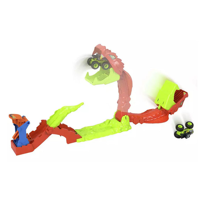 Hot Wheels Monster Trucks Snake Slam Takedown Playset