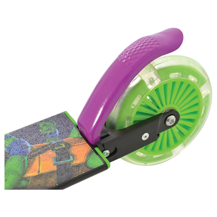 Teenage Mutant Ninja Turtles In-Line Scooter with Light Up Wheels