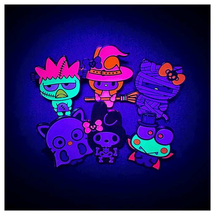 Funko Hello Kitty and Friends Halloween Cosplay Mystery Pin Blind Box (styles vary)