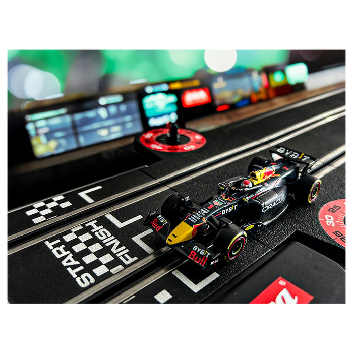 Carrera GO!!! Oracle Red Bull Racing RB19 M. Verstappen Electric Slot Car