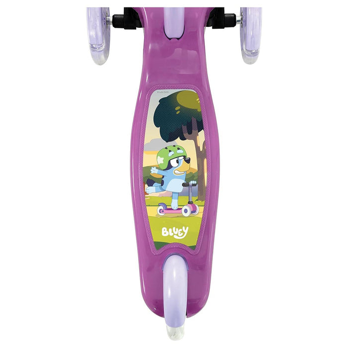 Bluey Tilt 'n' Turn Scooter with Lights