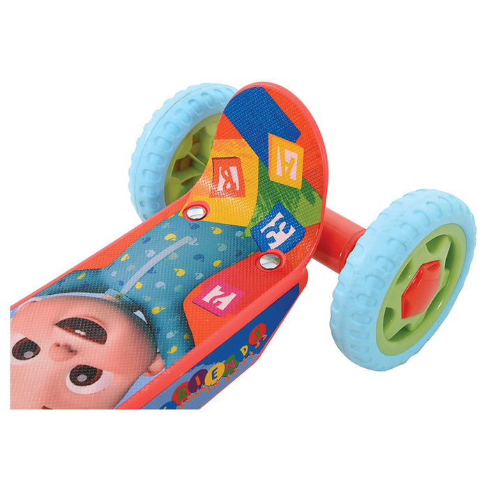 CoComelon Deluxe Tri Scooter