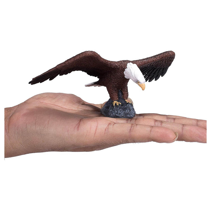 Mojo Woodland American Bald Eagle Figure