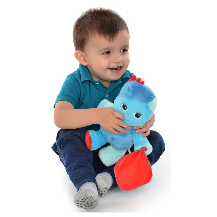 In the Night Garden Snuggly Singing Igglepiggle Plush